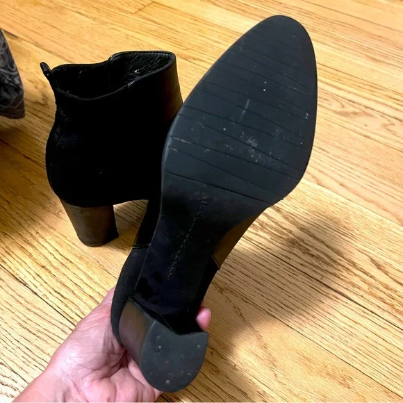 Stuart Weitzman Black Leather Short Boots - Picture 4 of 6